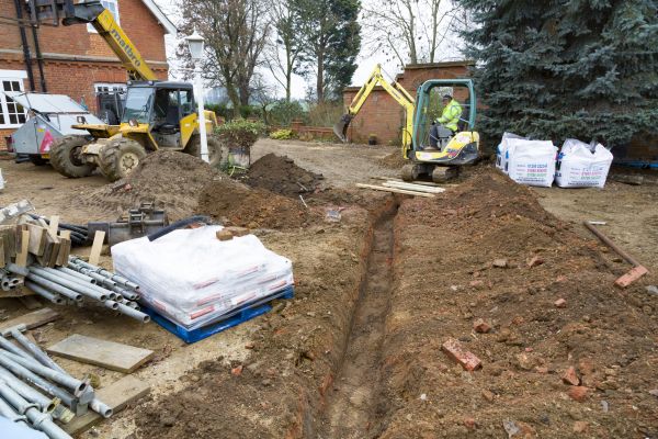 Drainage Ditch Digging in Aurora