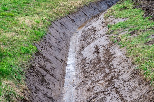 Cost of Drainage Ditch Repair in Aurora